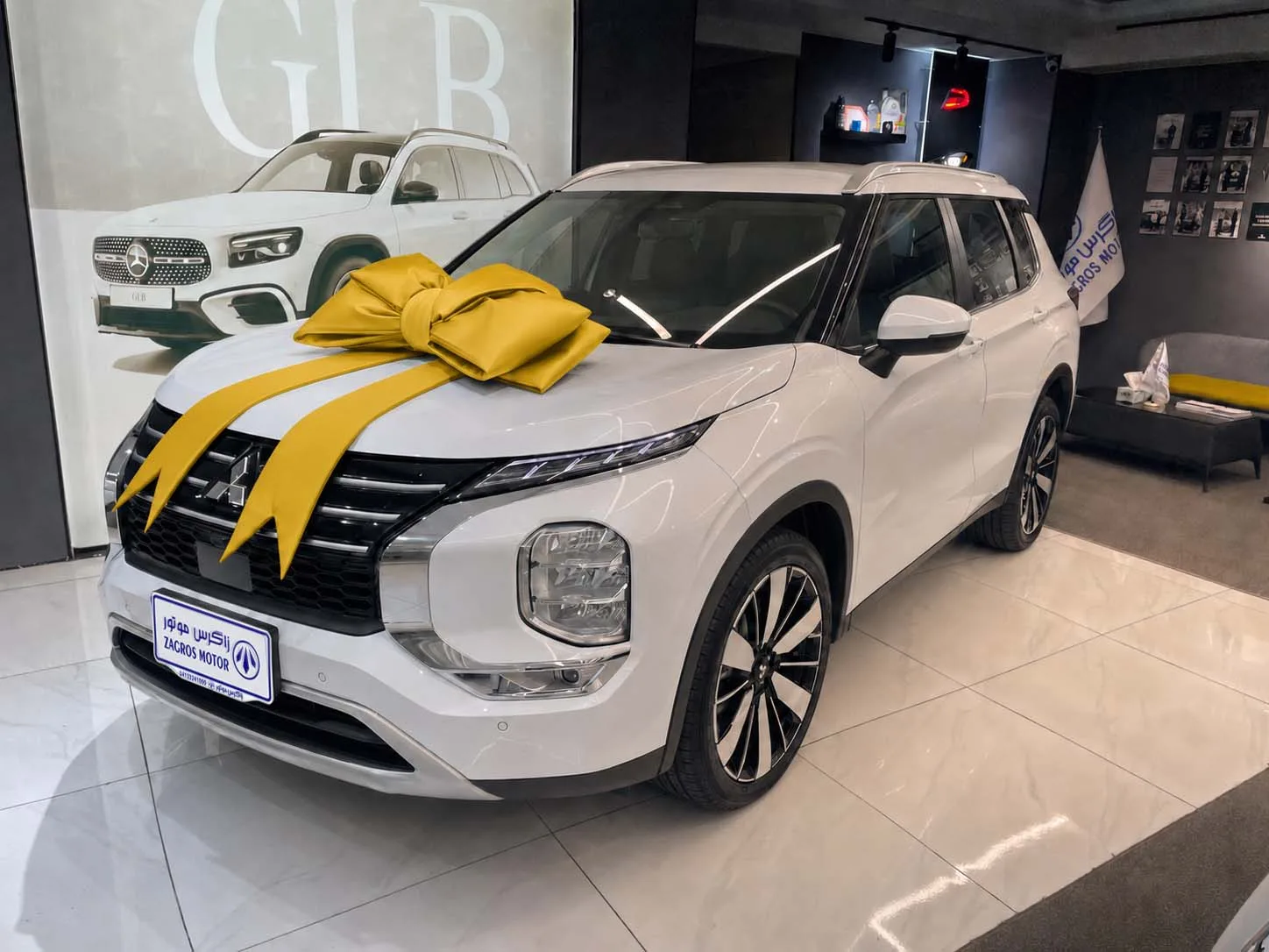 میتسوبیشی Outlander تیپ G06 | H-LINE سال 2026 — زاگرس موتور